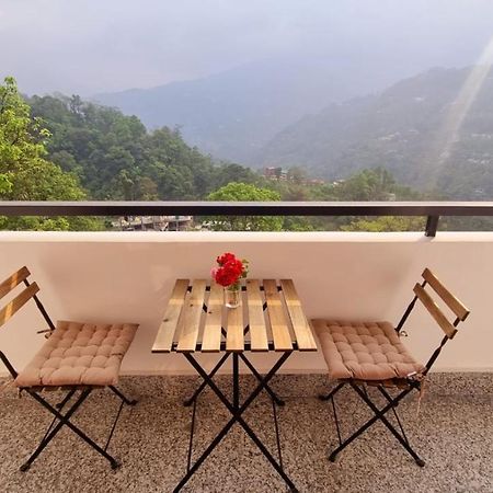 The Garuda Hotel And Spa Gangtok Exterior photo