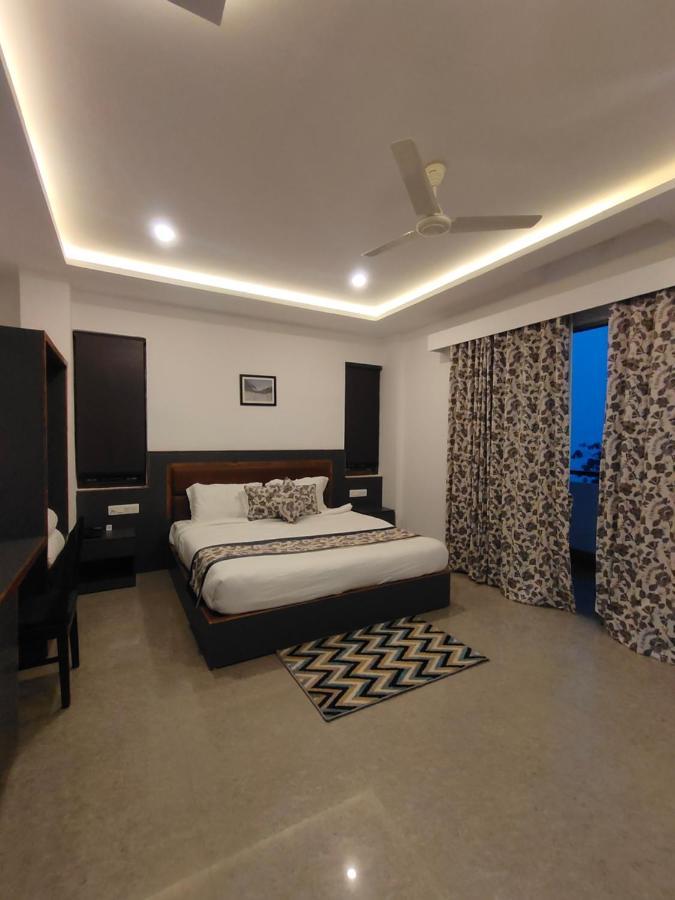 The Garuda Hotel And Spa Gangtok Exterior photo